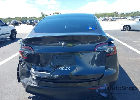 2024 Tesla Model Y Long Range Dual Motor All-Wheel Drive/Rwd из США, поврежденный, VIN 7SAYGDEDXRF050391